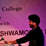 Toumani Diabate and Pt.Vishwamohan Bhatt at Mount Carmel College